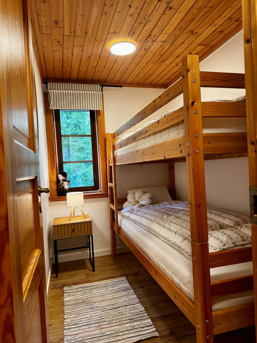 Björnhus – zweites Schlafzimmer mit Etagenbett